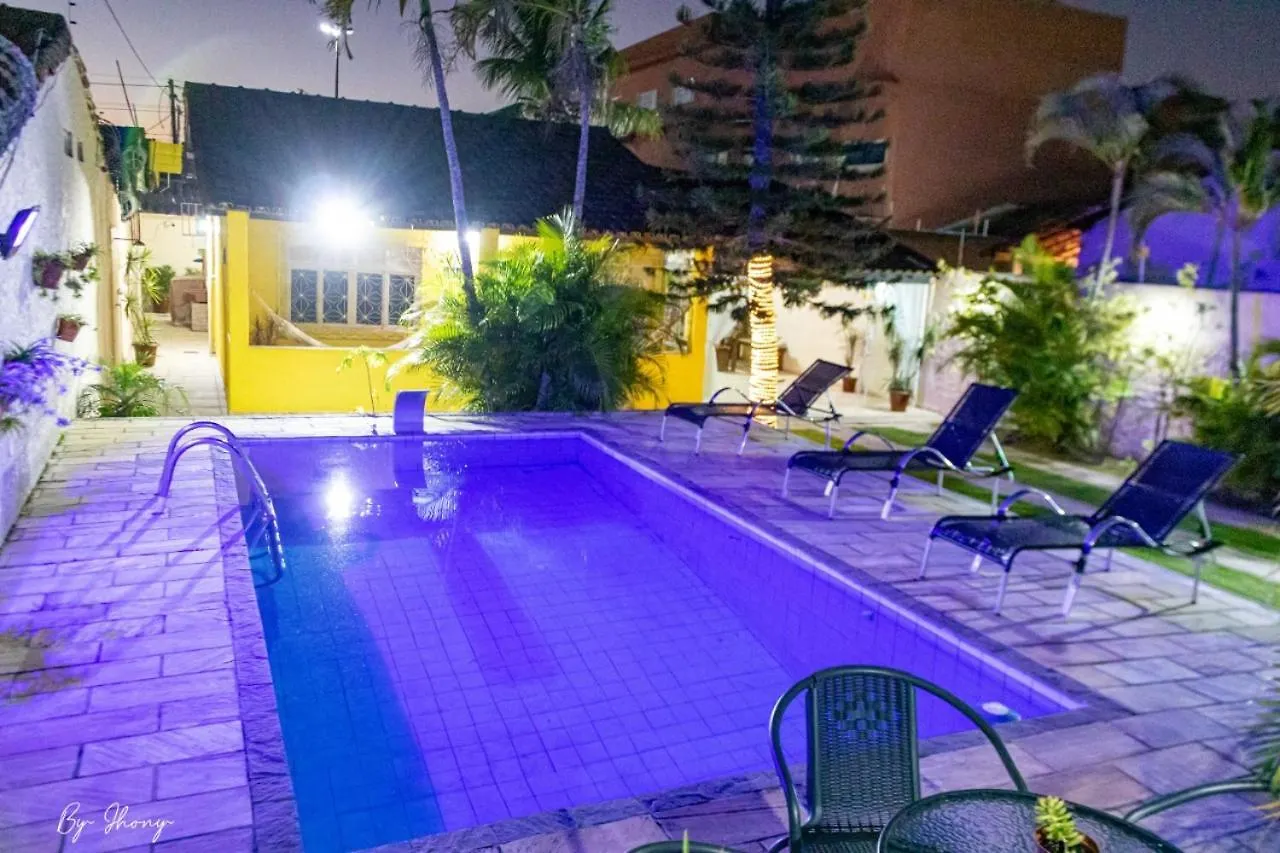 Casa Com Piscina E Mini Campo De Futebol Em Cabo Frio Villa